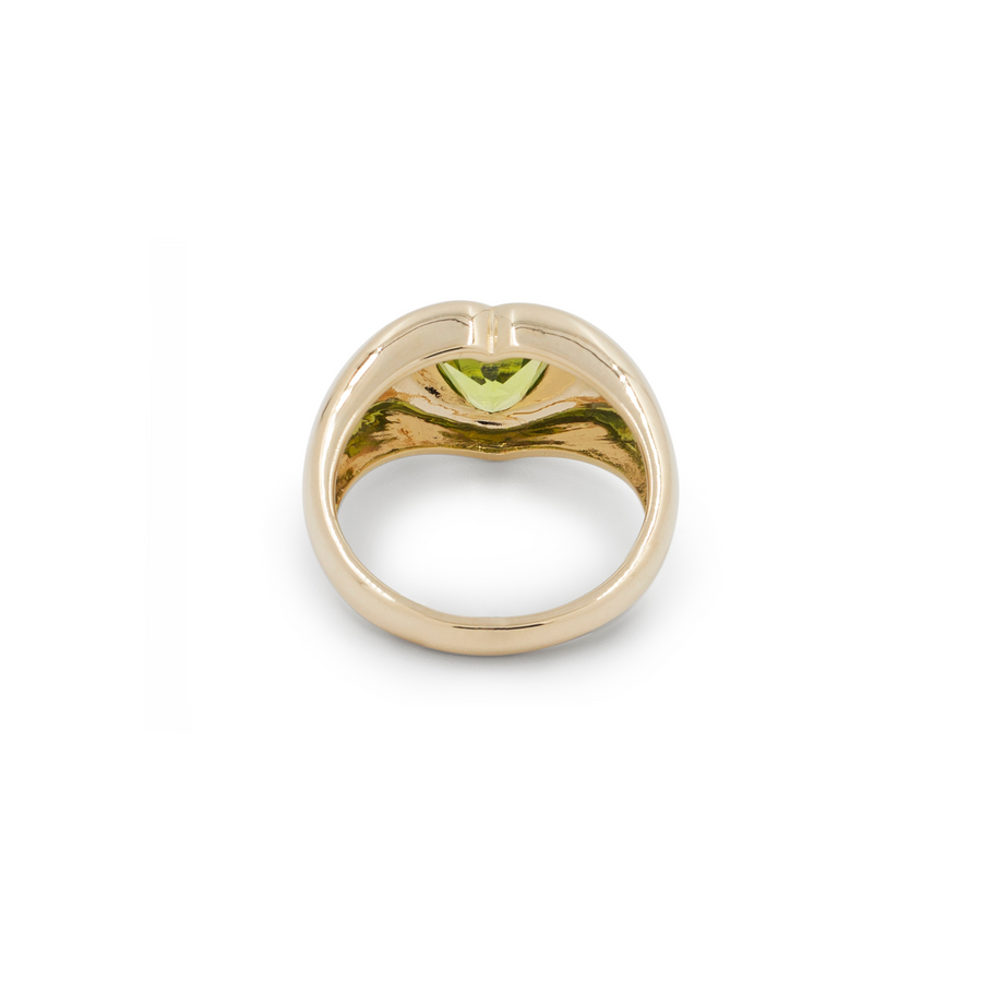 THE BEZEL HEART SIGNET RING