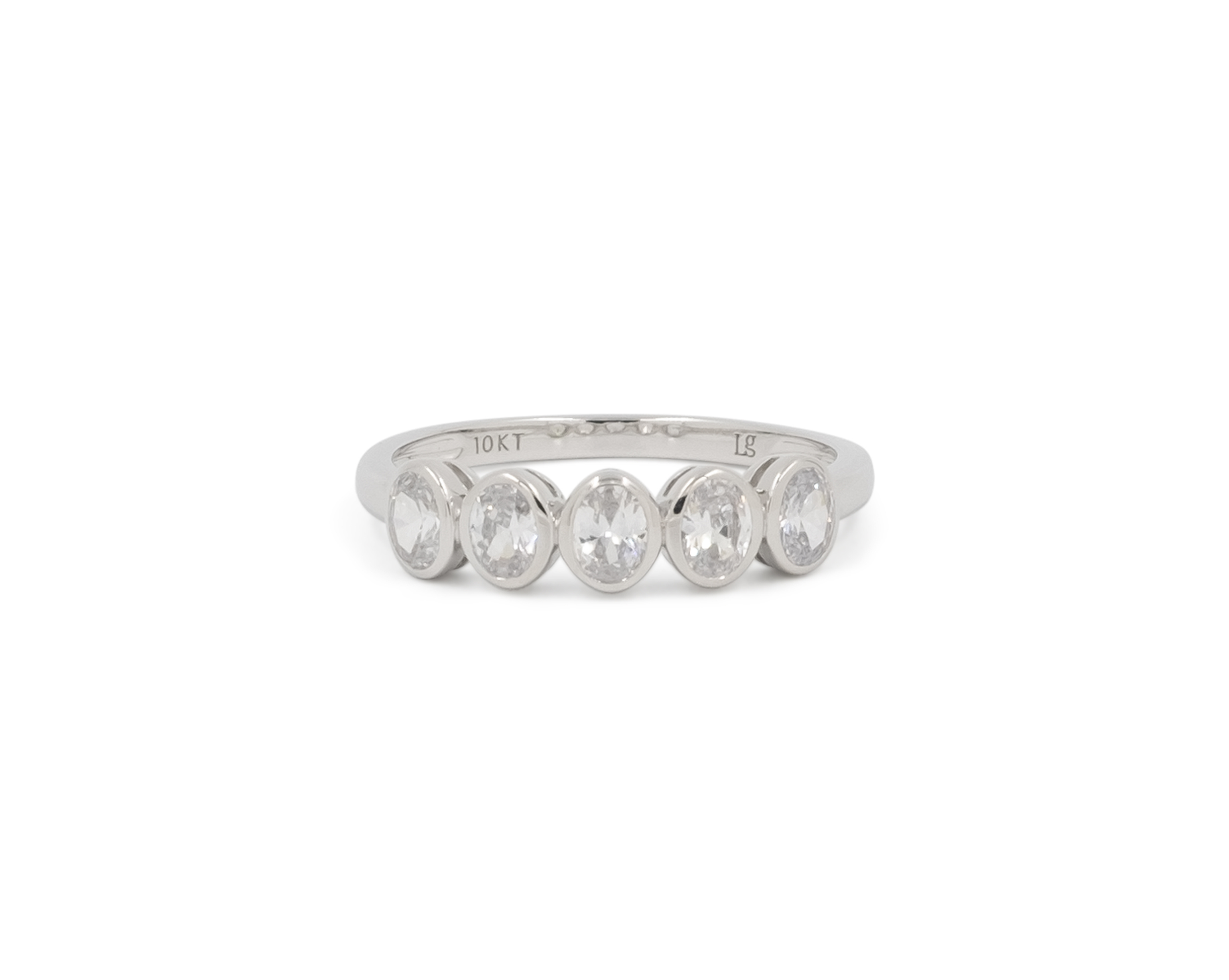 THE DAINTY MULTI-OVAL STACKER
