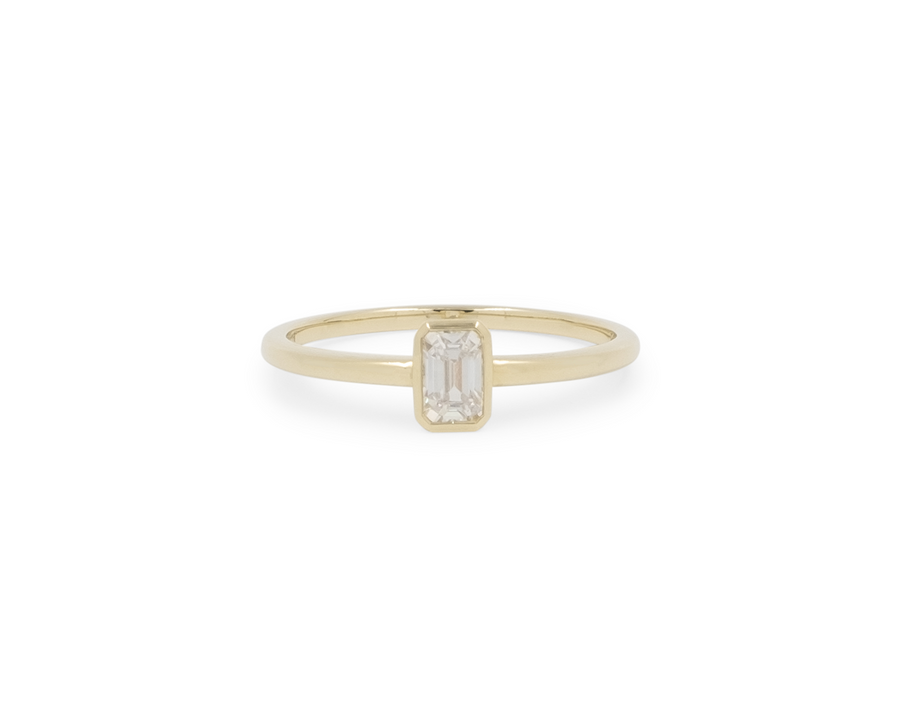 DAINTY EMERALD STACKER