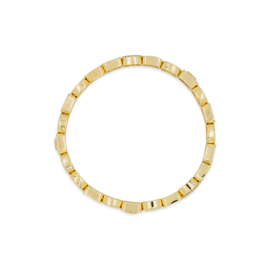 Gold bracelet in dream discount