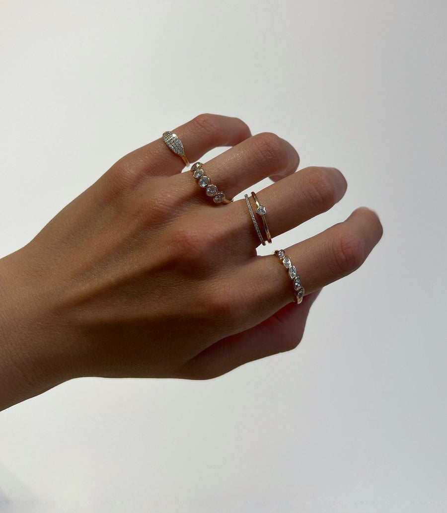 DAINTY MULTI-MARQUISE STACKER