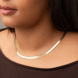 THE HERRINGBONE NECKLACE