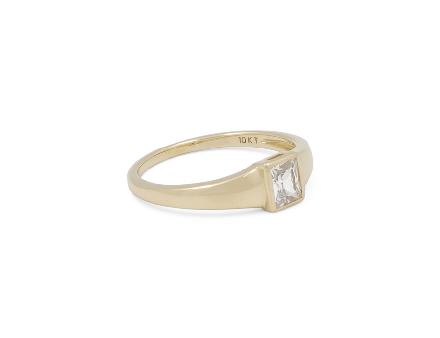 THE SQUARE DOME RING