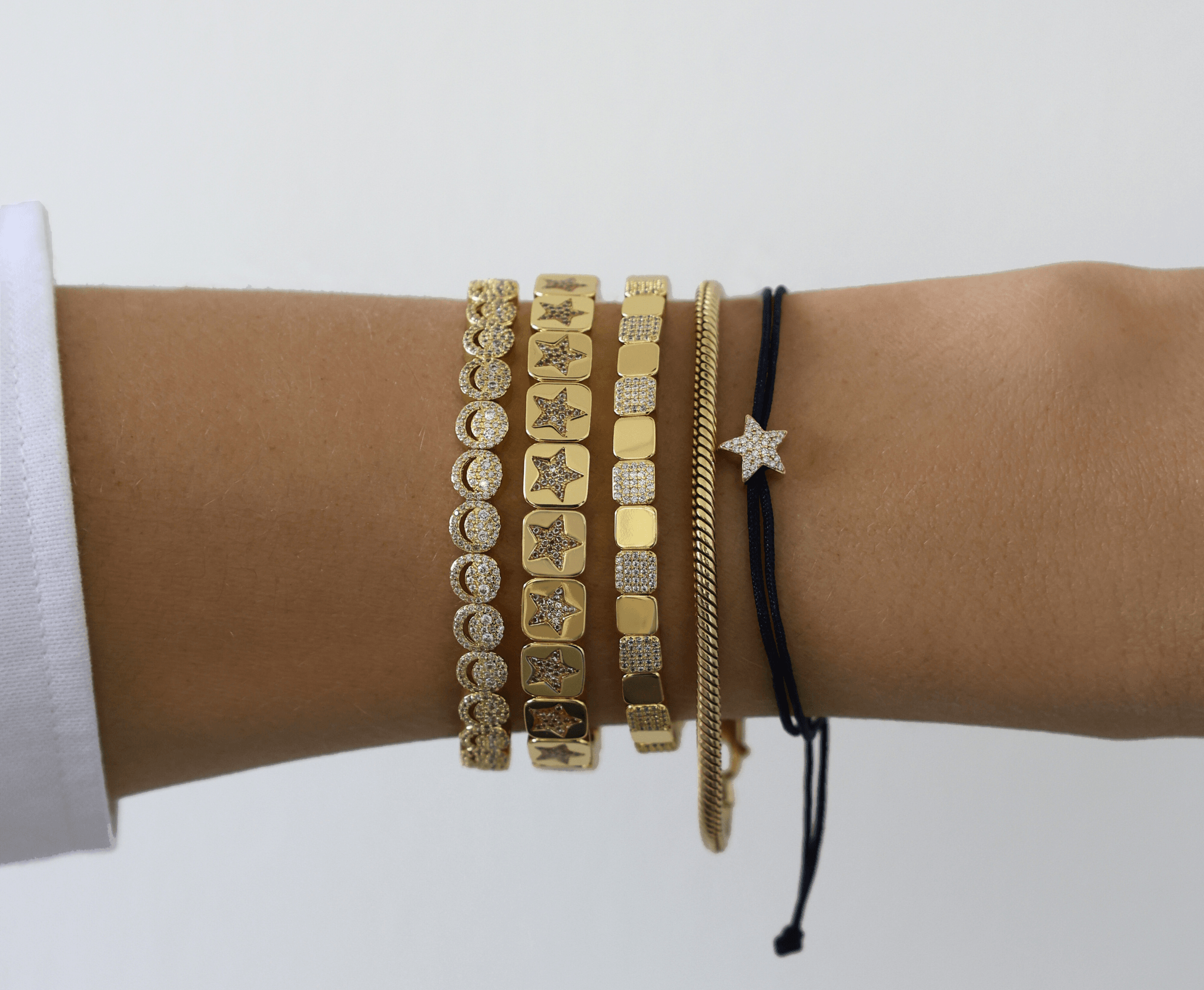 THE NEVER TAKE OFF® - THE PAVÉ STAR