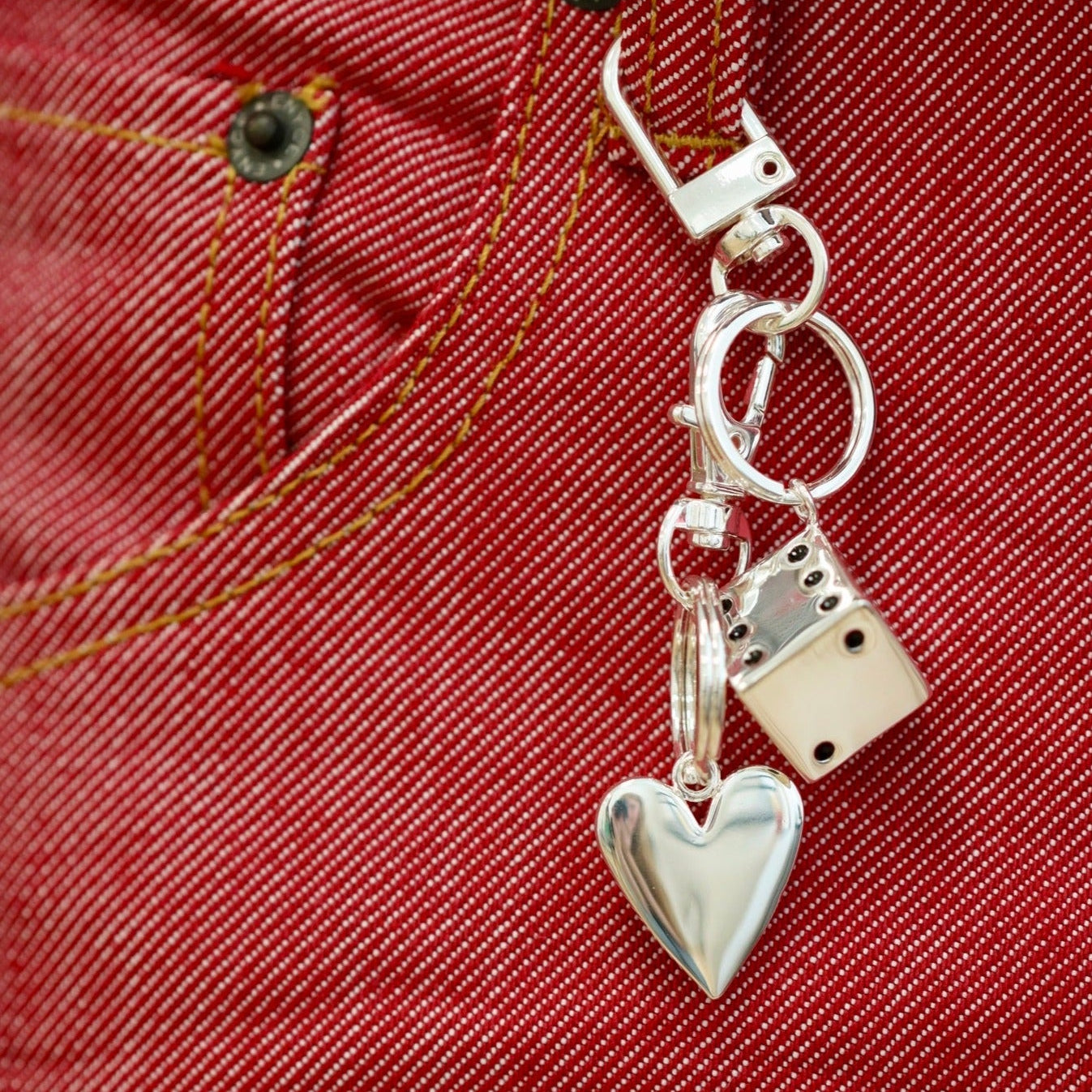 DICE KEYCHAIN