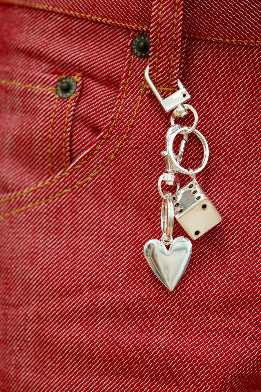 THE HEART KEYCHAIN